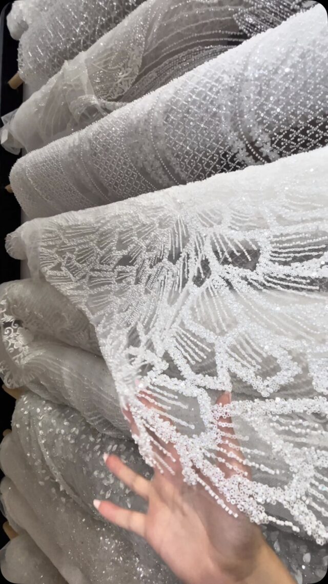 🤍

#bride #dimal #fabric #metrazhe #dress #fustane #dress #fustane #fustan #fustan #handmade #fabrics #handmade #fabric #metrazhe